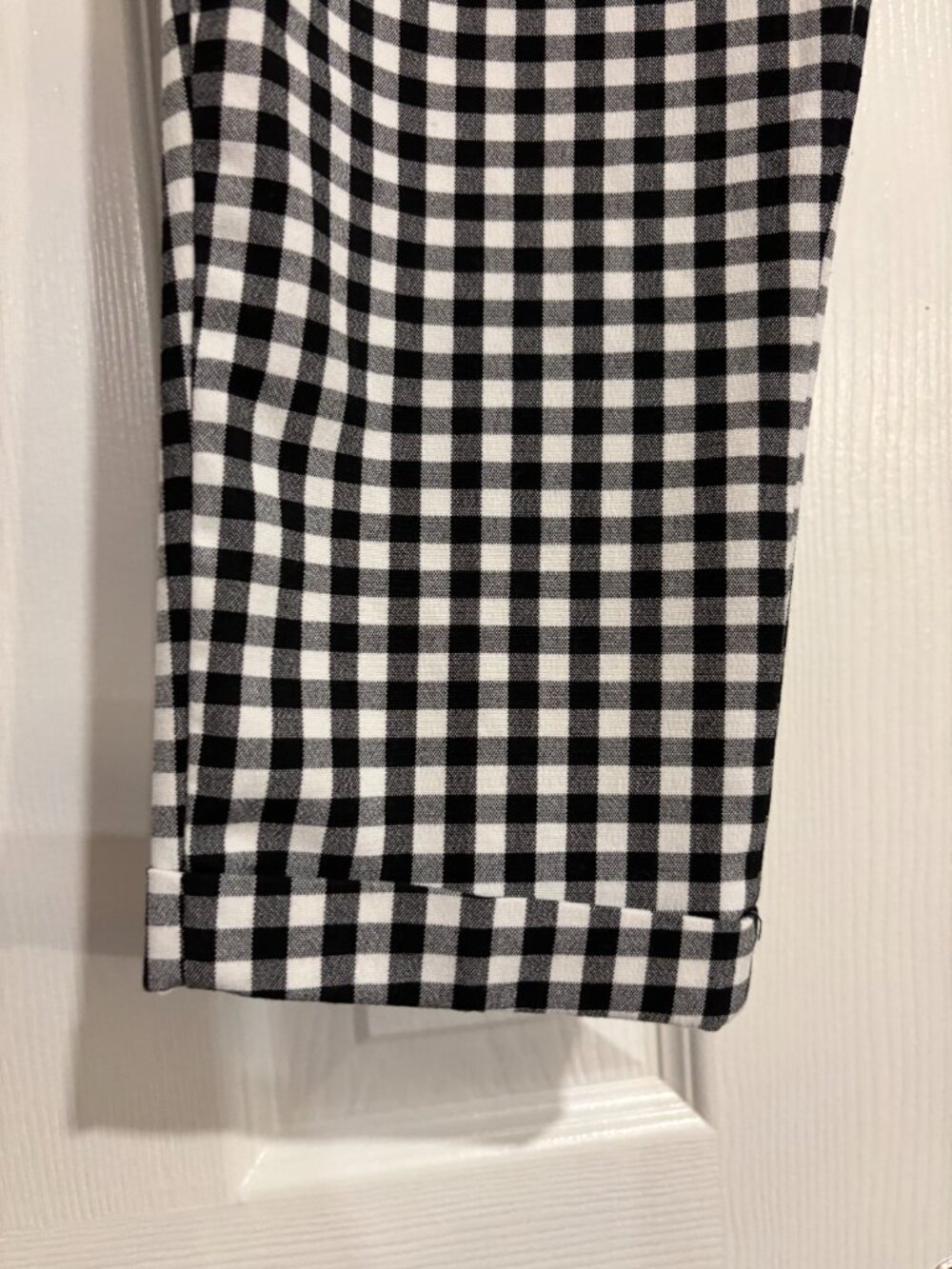 Bershka Elastic Waist Pull On Cropped Gingham Pants Black & White S Cuffed - Picture 2 of 8